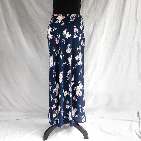 Vintage Navy Floral Maxi Skirt | 90s Boho | Romantic Whimsigoth | CottageCore - Picture 2 of 8